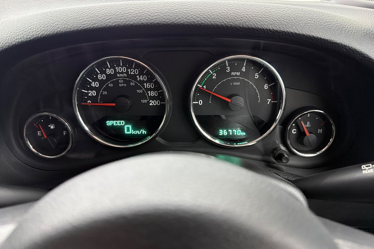 2016 Jeep Wrangler Unlimited Sport JK