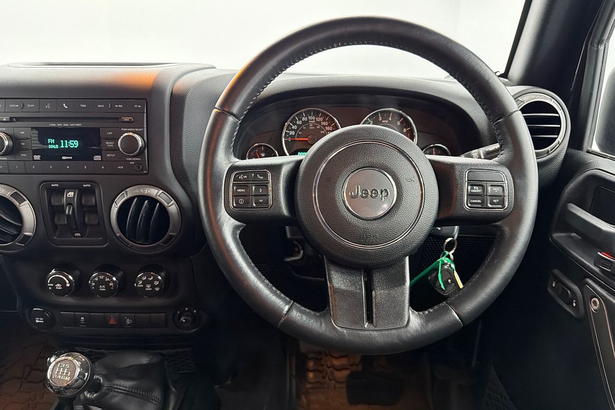 2016 Jeep Wrangler Unlimited Sport JK