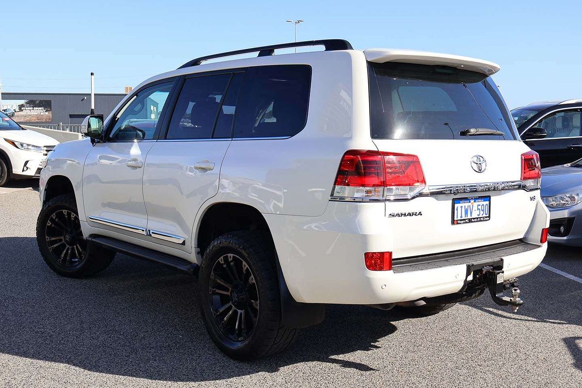 2019 Toyota Landcruiser Sahara VDJ200R