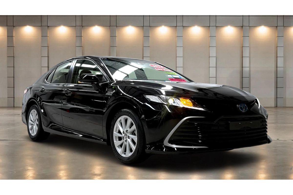 2024 Toyota Camry Ascent AXVH70R