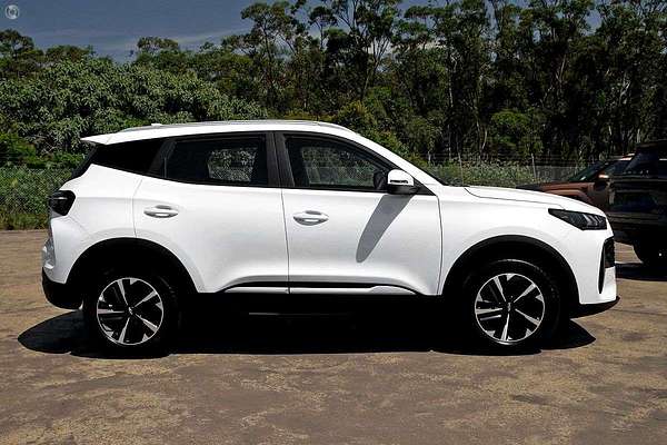 2025 Chery Tiggo 4 Ultimate thumb-2