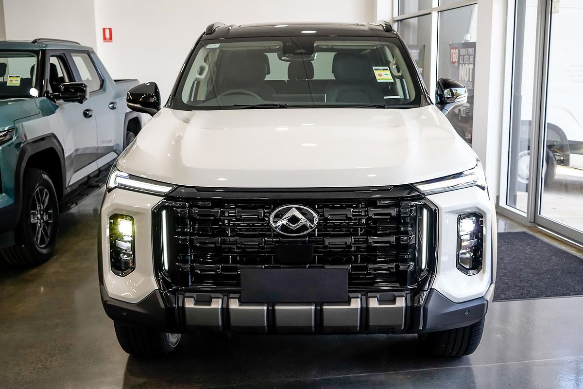 2025 LDV D90 Executive SV9A