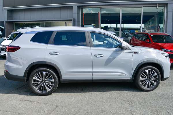 2025 Chery Tiggo 8 Pro Max Ultimate AWD thumb-4