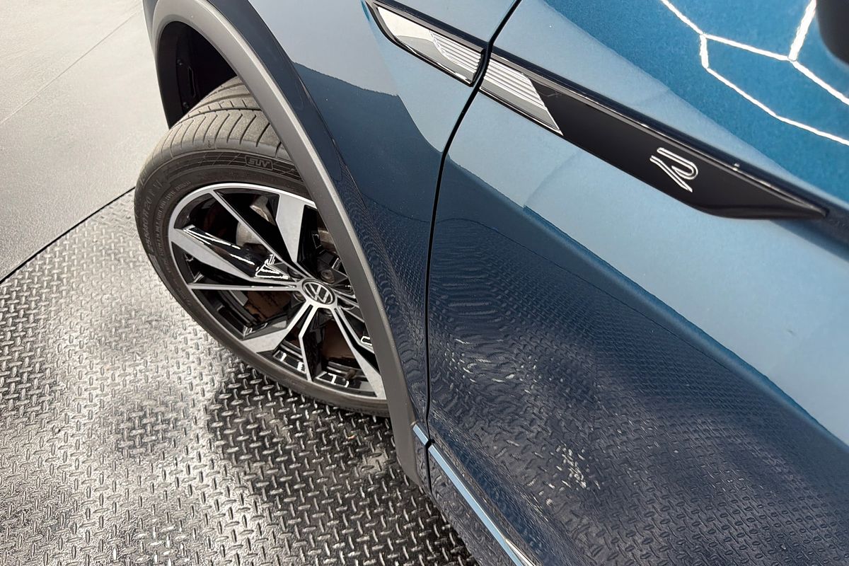 2023 Volkswagen Tiguan 162TSI R-Line 5N