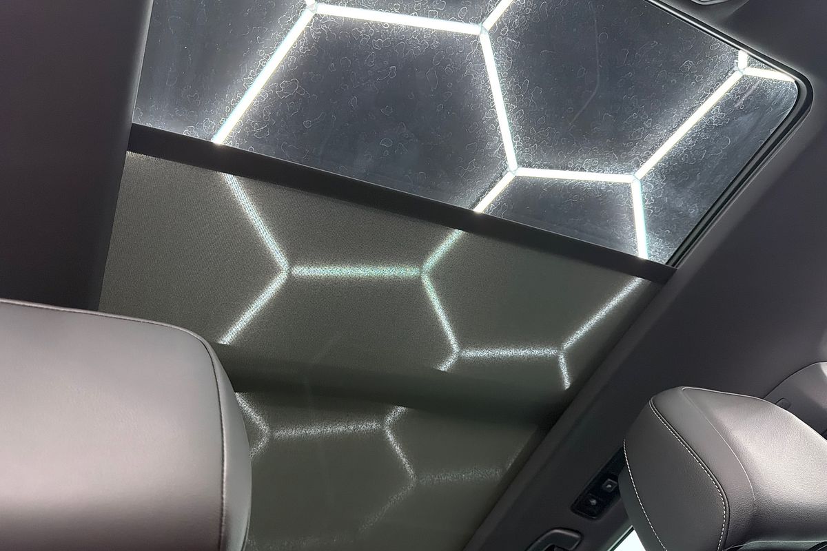 2023 Volkswagen Tiguan 162TSI R-Line 5N