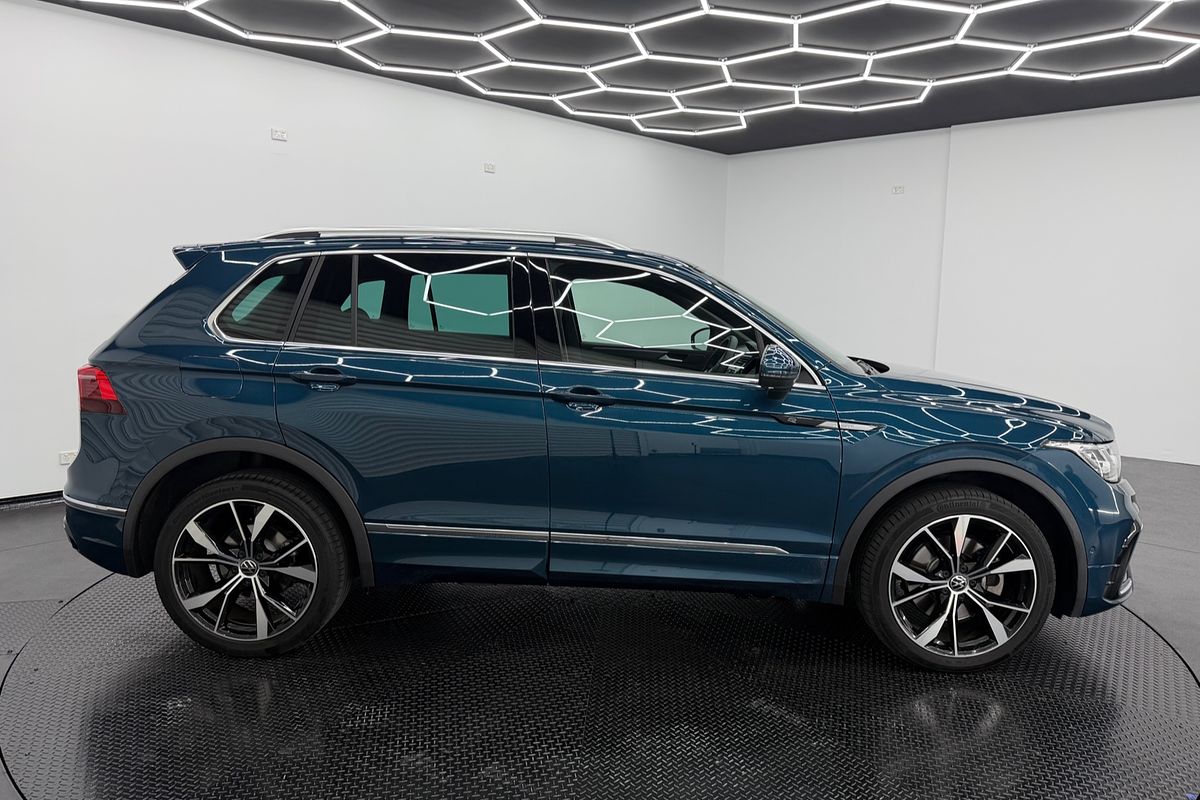 2023 Volkswagen Tiguan 162TSI R-Line 5N