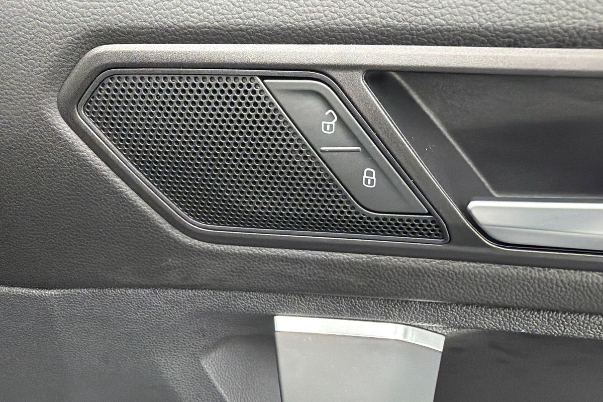 2023 Volkswagen Tiguan 162TSI R-Line 5N