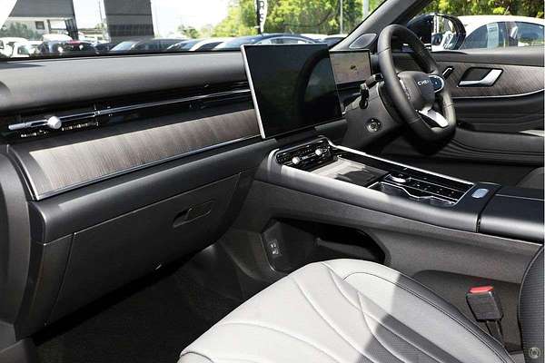 2025 Chery Tiggo 9 Super Hybrid Ultimate thumb-6