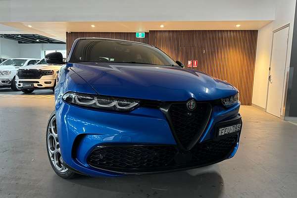2023 Alfa Romeo Tonale Veloce Plug-In Hybrid