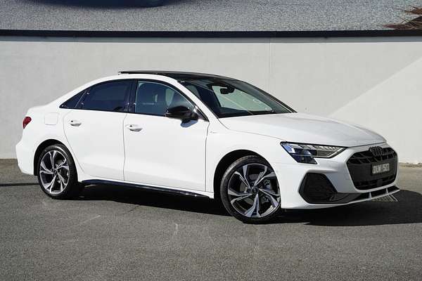 2025 Audi A3 35 TFSI S line GY