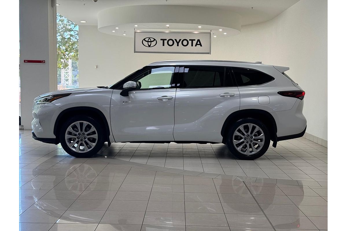 2024 Toyota Kluger Grande AXUH78R