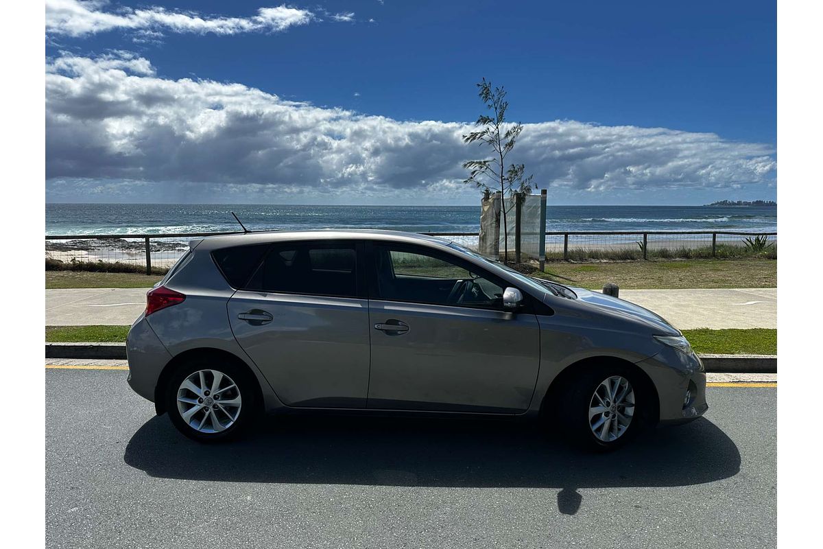 2014 Toyota Corolla Ascent Sport ZRE182R