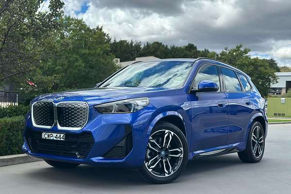 2024 BMW iX1 xDrive30 M Sport U11