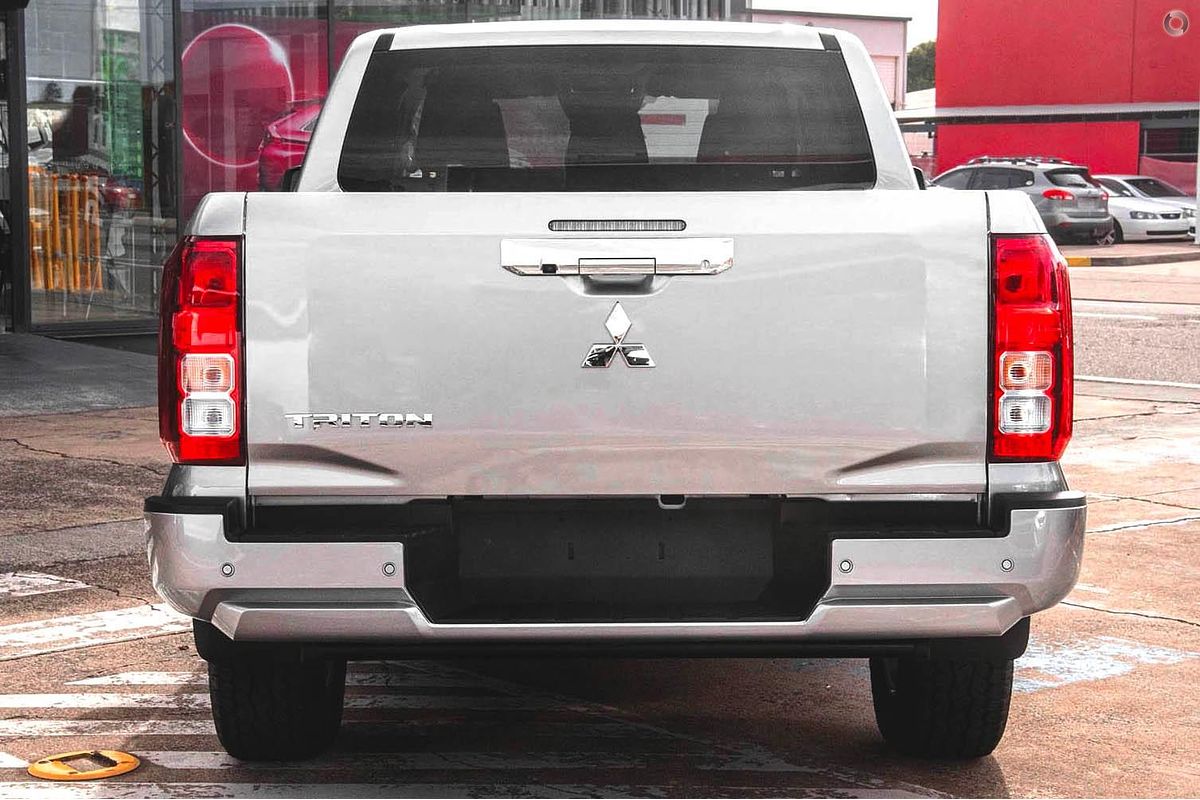 2025 Mitsubishi Triton GLX+ MV 4X4