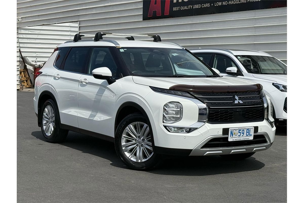 2022 Mitsubishi Outlander LS ZM