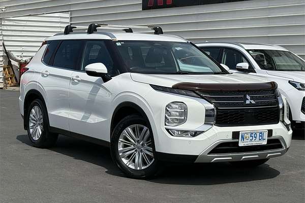 2022 Mitsubishi Outlander LS ZM