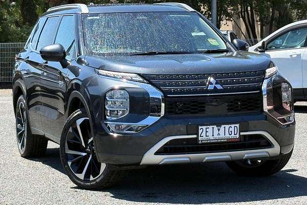 2025 Mitsubishi Outlander PHEV Exceed ZM