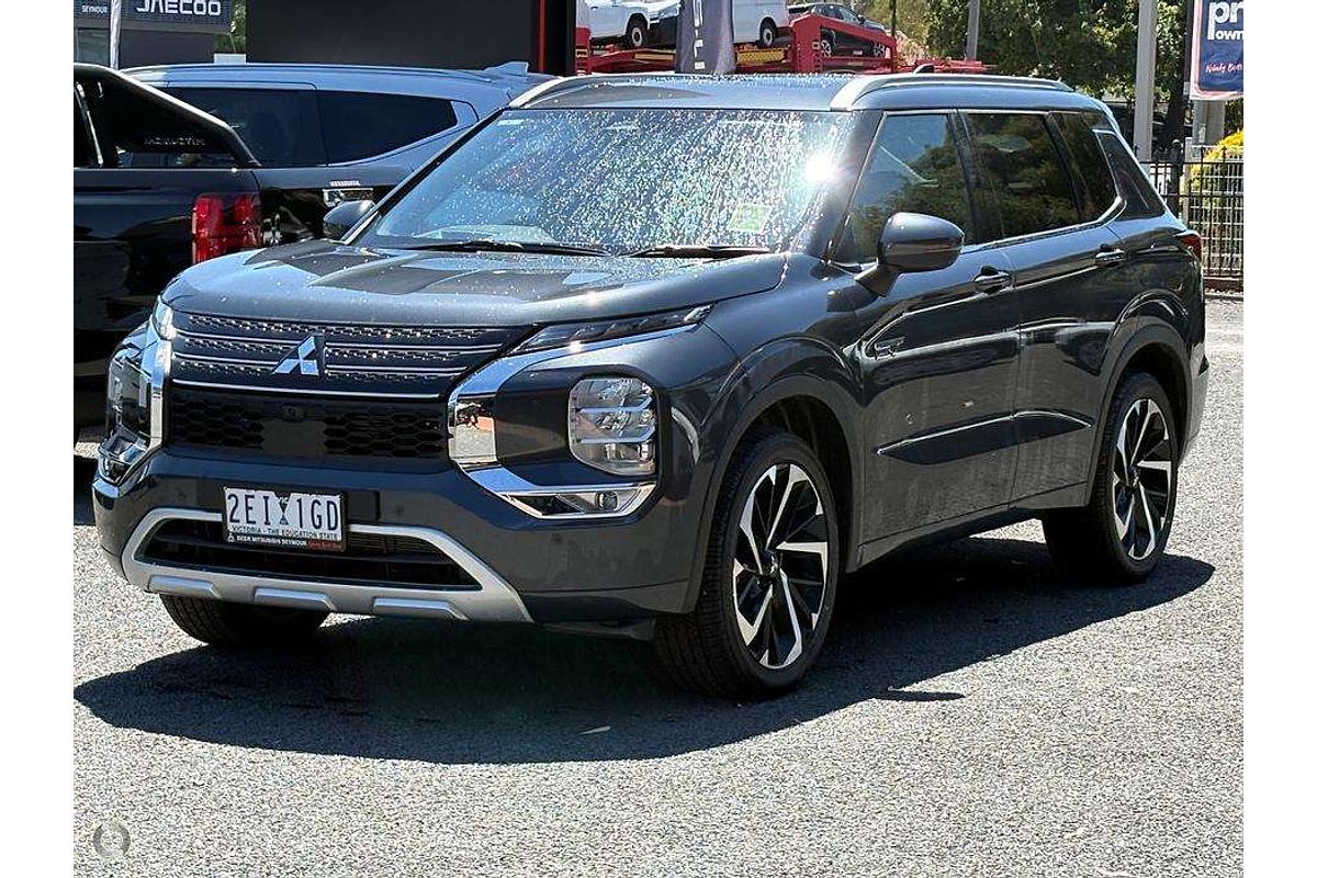 2025 Mitsubishi Outlander PHEV Exceed ZM