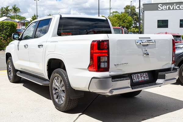 2025 Mitsubishi Triton GLS MV 4X4 thumb-5