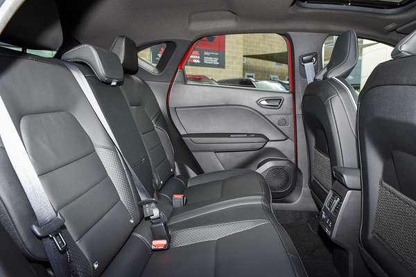 2025 Mitsubishi ASX Exceed XE thumb-8