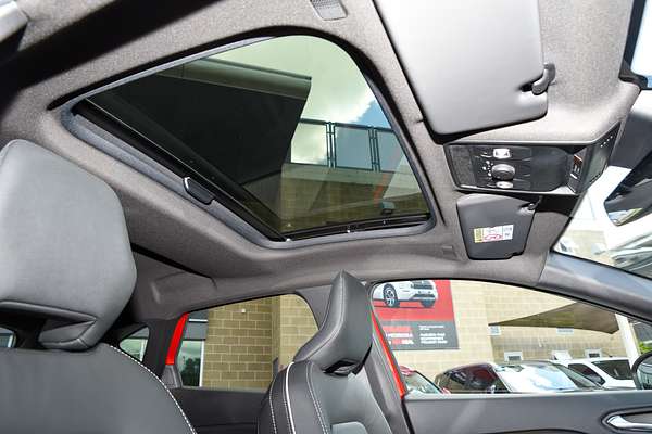 2025 Mitsubishi ASX Exceed XE thumb-14