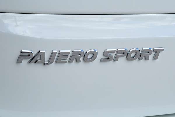 2024 Mitsubishi Pajero Sport Exceed QG thumb-19