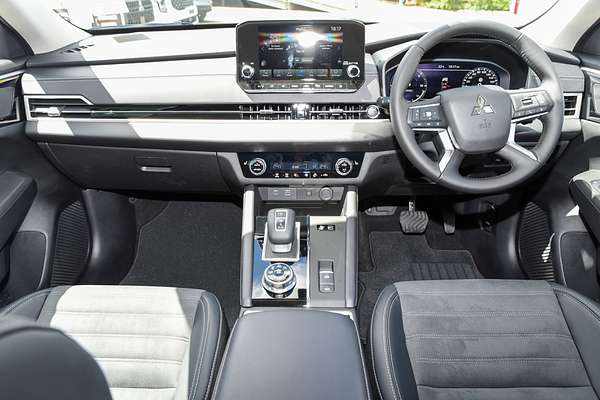 2024 Mitsubishi Outlander PHEV Aspire ZM thumb-16