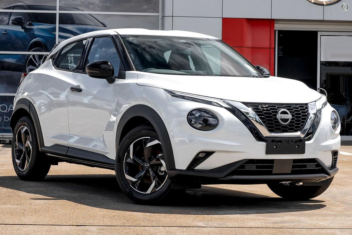 2025 Nissan JUKE ST+ F16