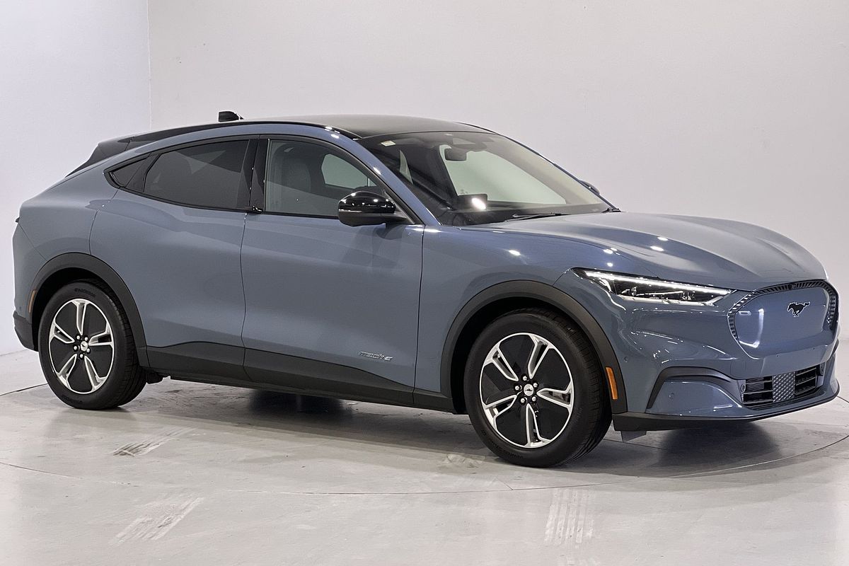 2023 Ford Mustang Mach-E Select