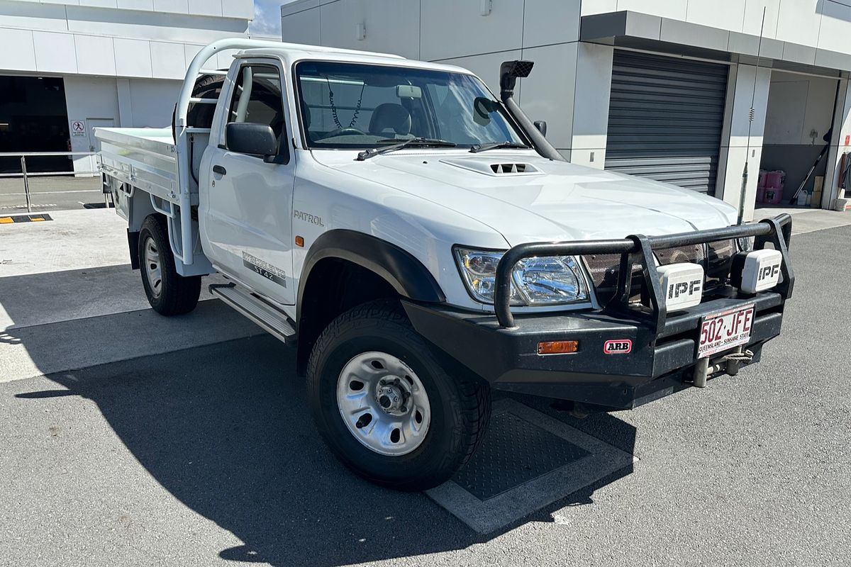 2003 Nissan Patrol ST GU II 4X4