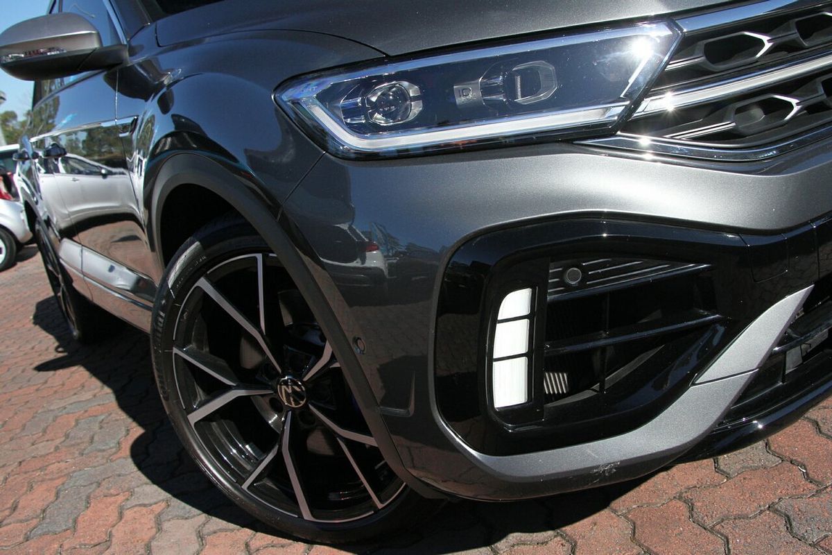 2023 Volkswagen T-Roc 140TSI R-Line D11