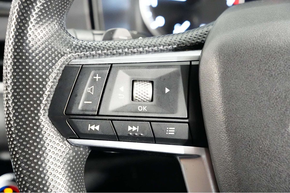 2023 Mitsubishi Outlander ES ZM