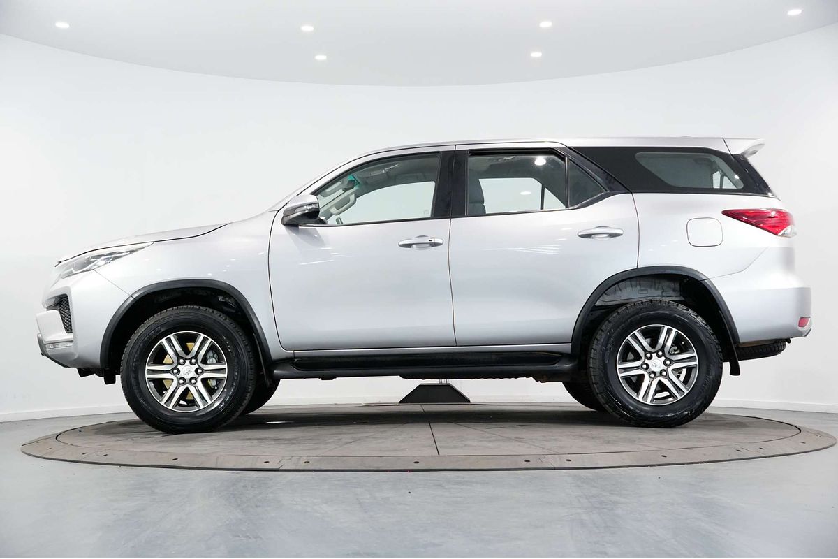 2022 Toyota Fortuner GX GUN156R