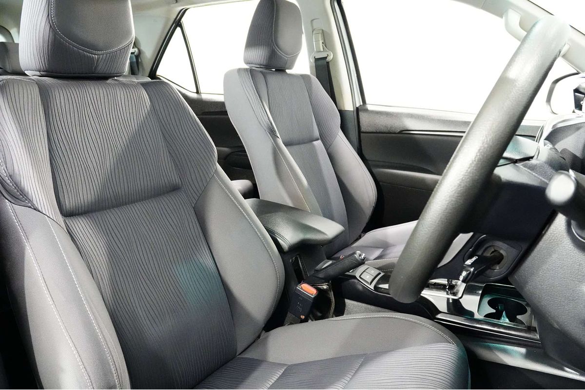 2022 Toyota Fortuner GX GUN156R