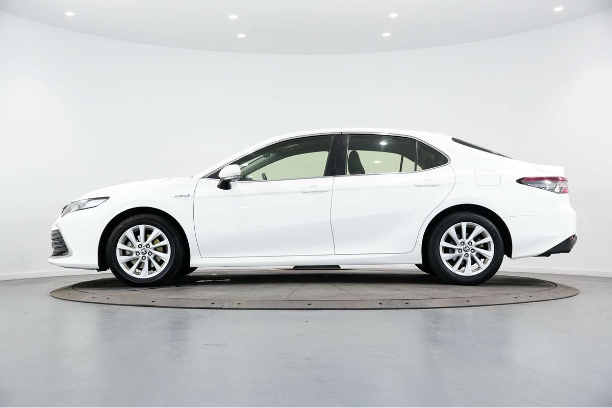 2021 Toyota Camry Ascent AXVH70R