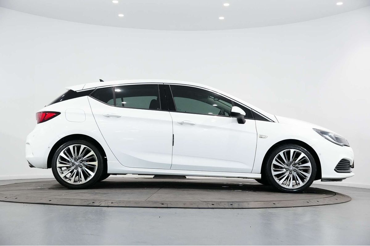 2017 Holden Astra RS-V BK