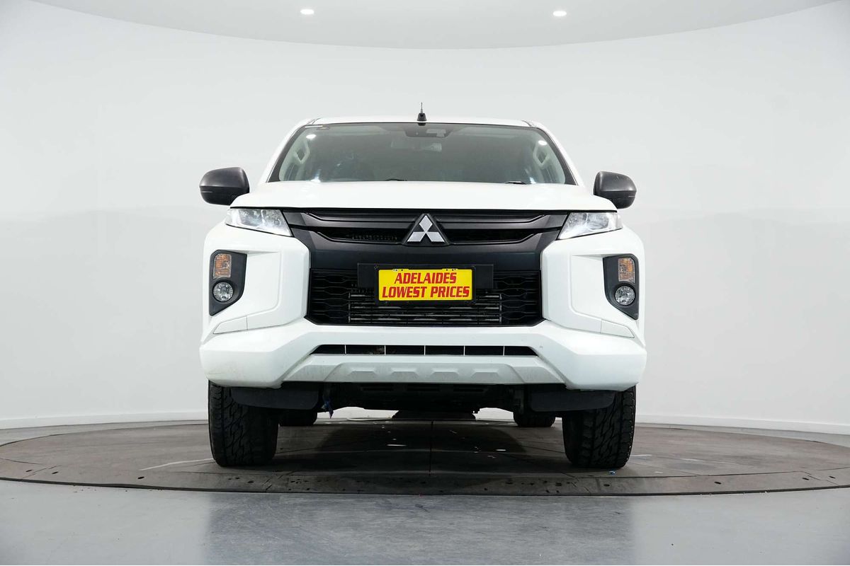 2022 Mitsubishi Triton GLX+ MR 4X4