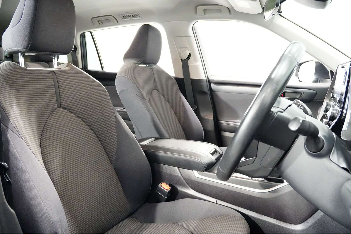 2022 Toyota Kluger GX GSU70R