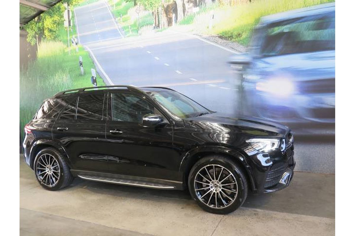 2022 Mercedes-Benz 300D V167