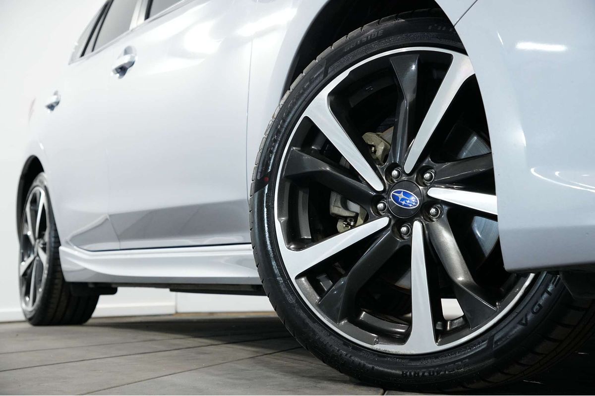 2023 Subaru Impreza 2.0i-S G5