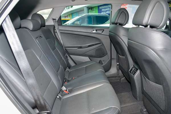 2016 Hyundai Tucson Highlander TLe thumb-8