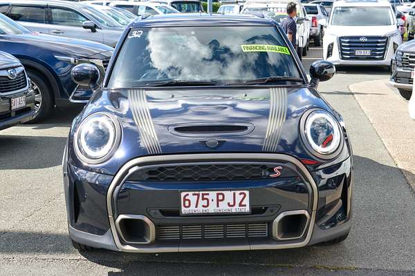 2023 MINI Hatch Cooper S MINI Yours F55 LCI-2 thumb-2
