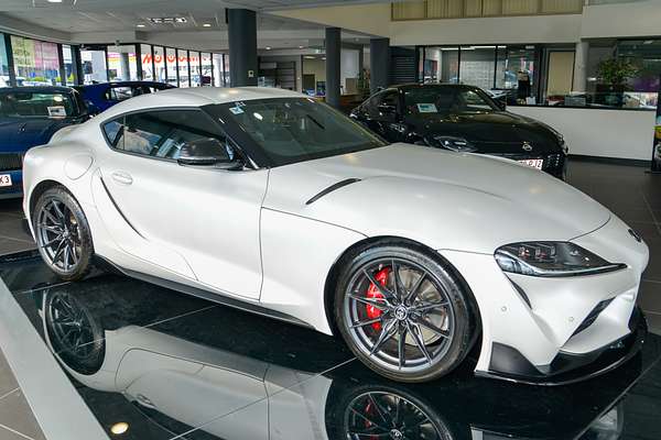 2022 Toyota Supra GR GTS A90 thumb-4