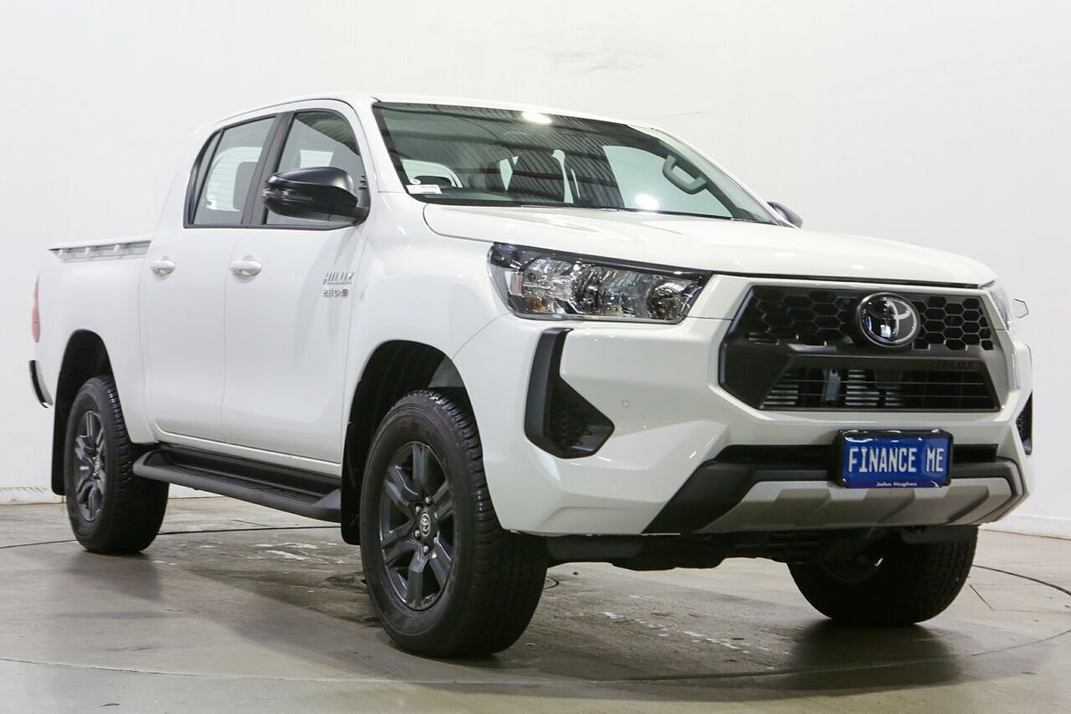 2025 Toyota Hilux SR GUN126R 4X4