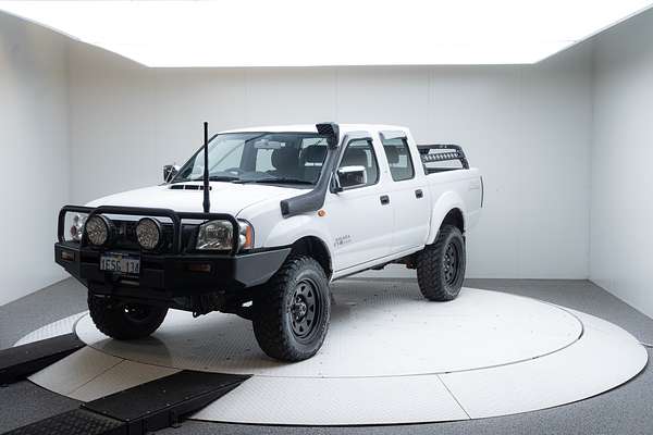 2015 Nissan Navara ST-R D22 4X4