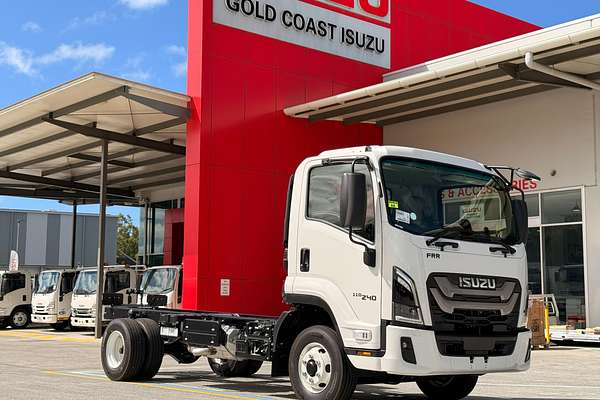 2026 Isuzu FRR 110-240