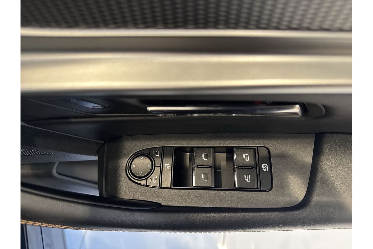 2025 Mazda CX-70 G50e Azami KJ