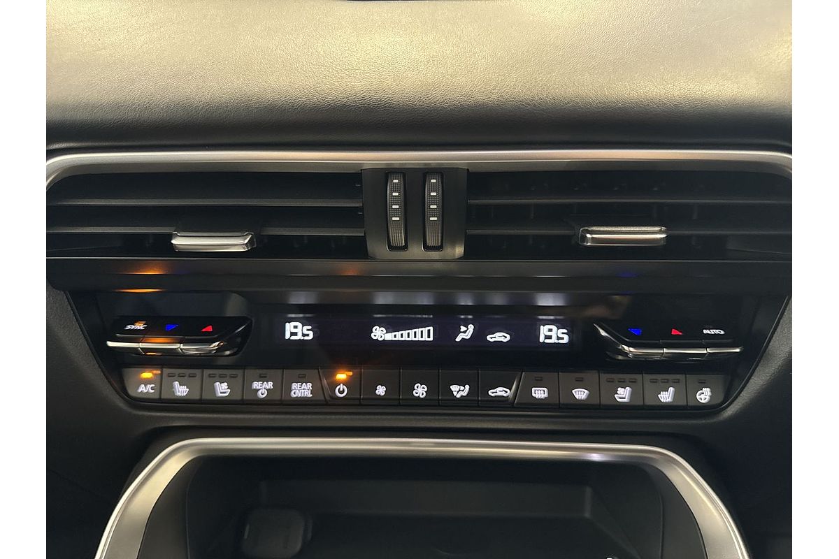 2025 Mazda CX-70 G50e Azami KJ