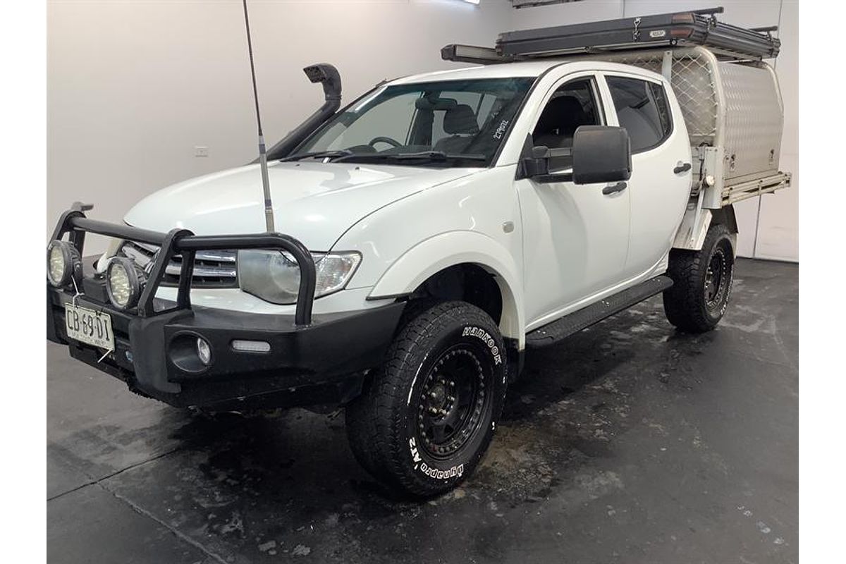 2014 Mitsubishi Triton GLX MN 4X4