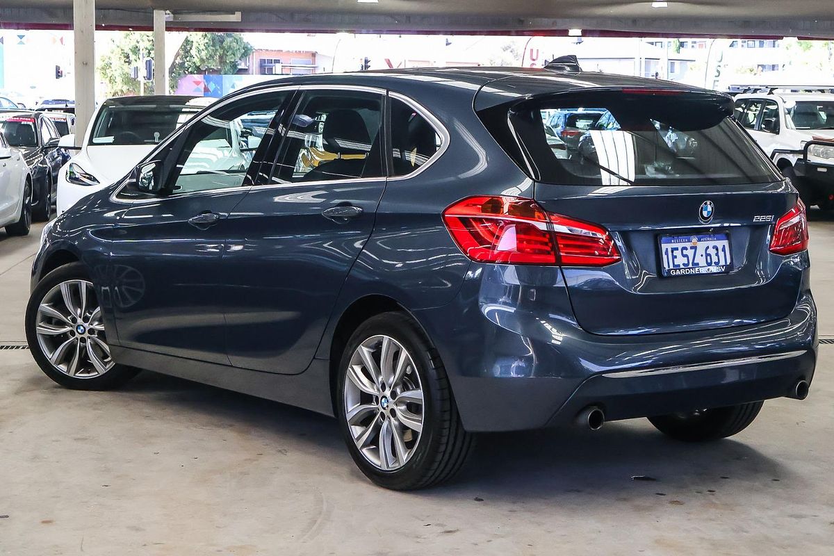2015 BMW 2 Series 225i Sport Line F45